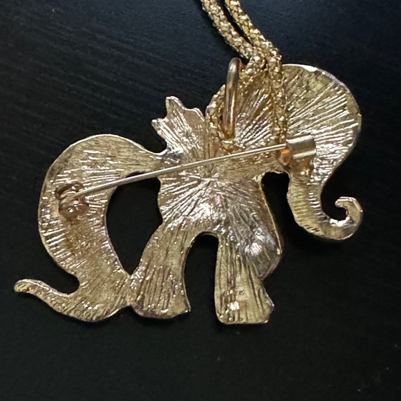 🩷 NWT! Pink Pegasus Necklace & Brooch - Picture 5 of 9